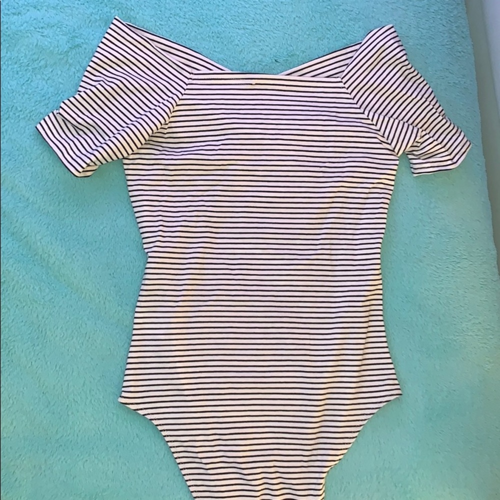 Black and white striped bodysuit - Picture 2 of 2